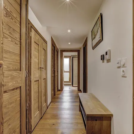 Apartment 2br Centre-ville De - What'app - 0034-635-520-036 - For Reservations! Chamonix