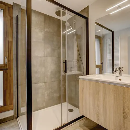 2br Centre-ville De - What'app - 0034-635-520-036 - For Reservations! *